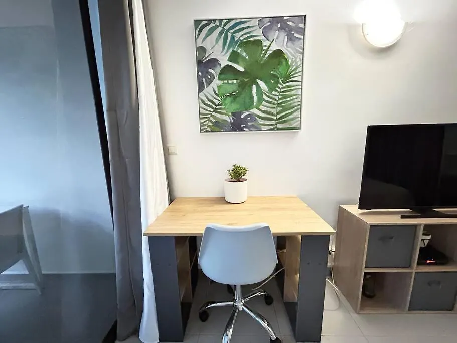 Studio Cosy Plage Et Piscine A Bas Du Fort Le Gosier  Apartment Le Gosier (Grande-Terre)