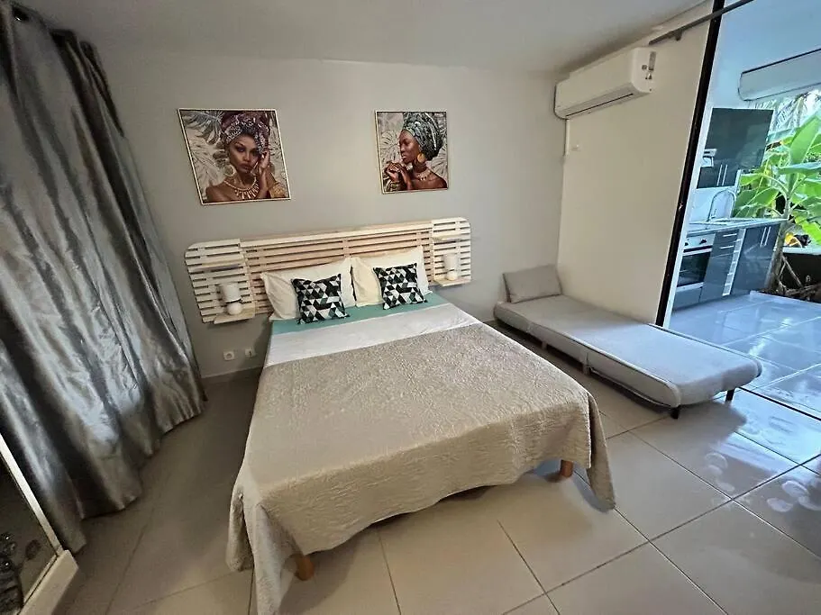 Studio Cosy Plage Et Piscine A Bas Du Fort Le Gosier  Apartment