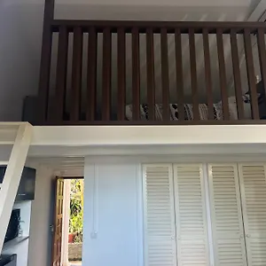 Duplex Marina Gosier- Vue Et Bateaux Equipe D'une Citerne Reliee A L'eau De Appartement